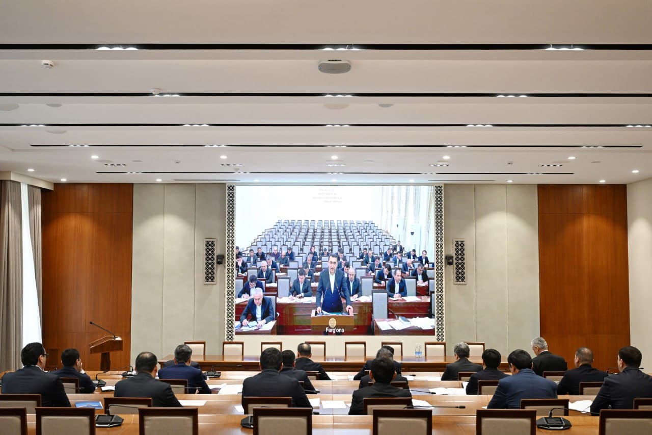 Fargʻona viloyatida islohotlar natijadorligi va kelgusidagi ustuvor vazifalar muhokama qilindi