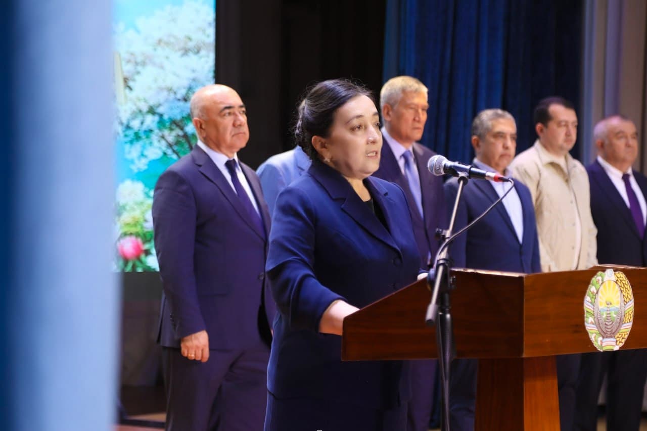 “Yangi Angren” madaniyat va sport majmuasi foydalanishga topshirildi