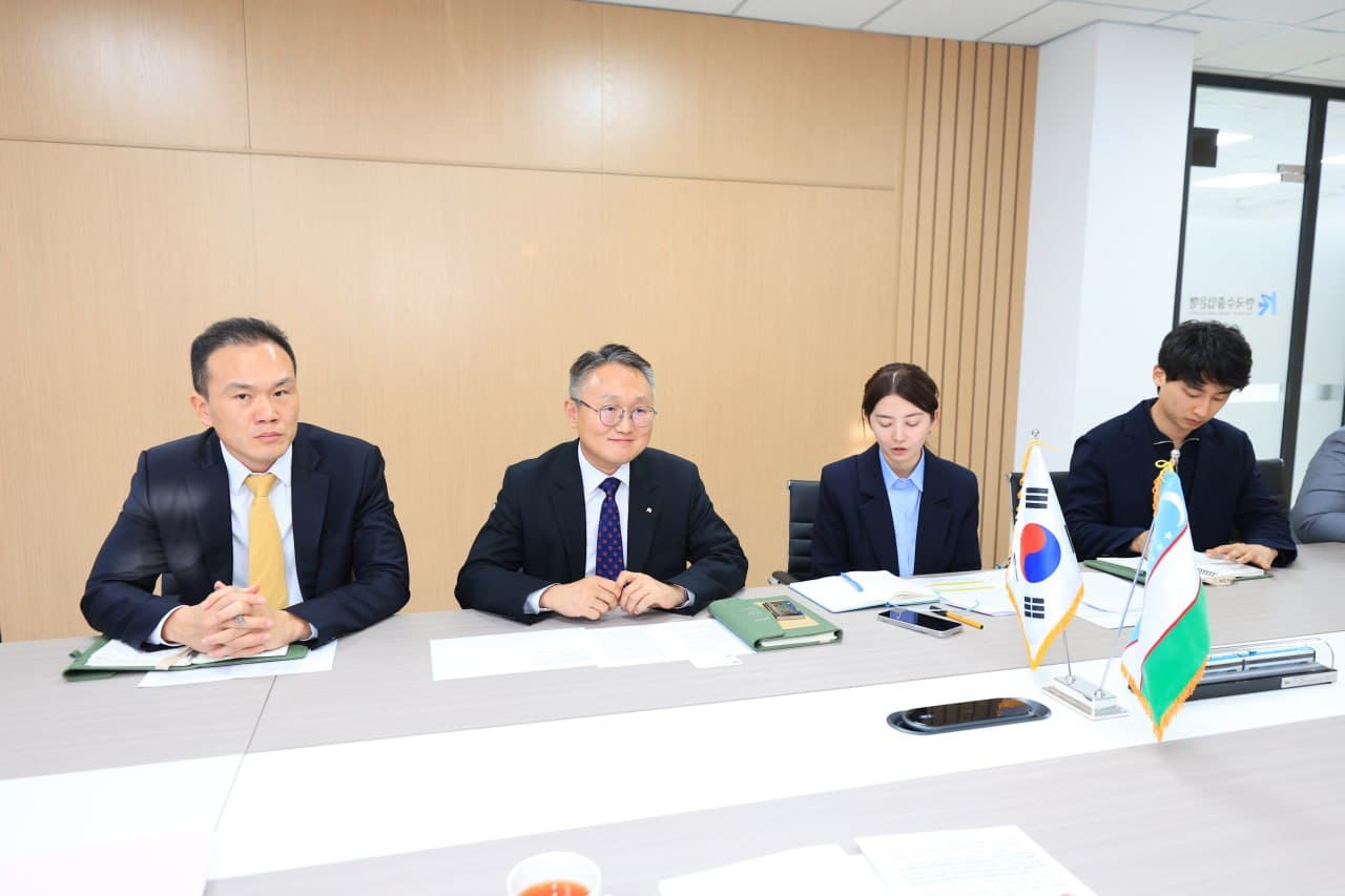 Eksimbankning Toshkentdagi vakolatxonasi rahbari bilan uchrashuv