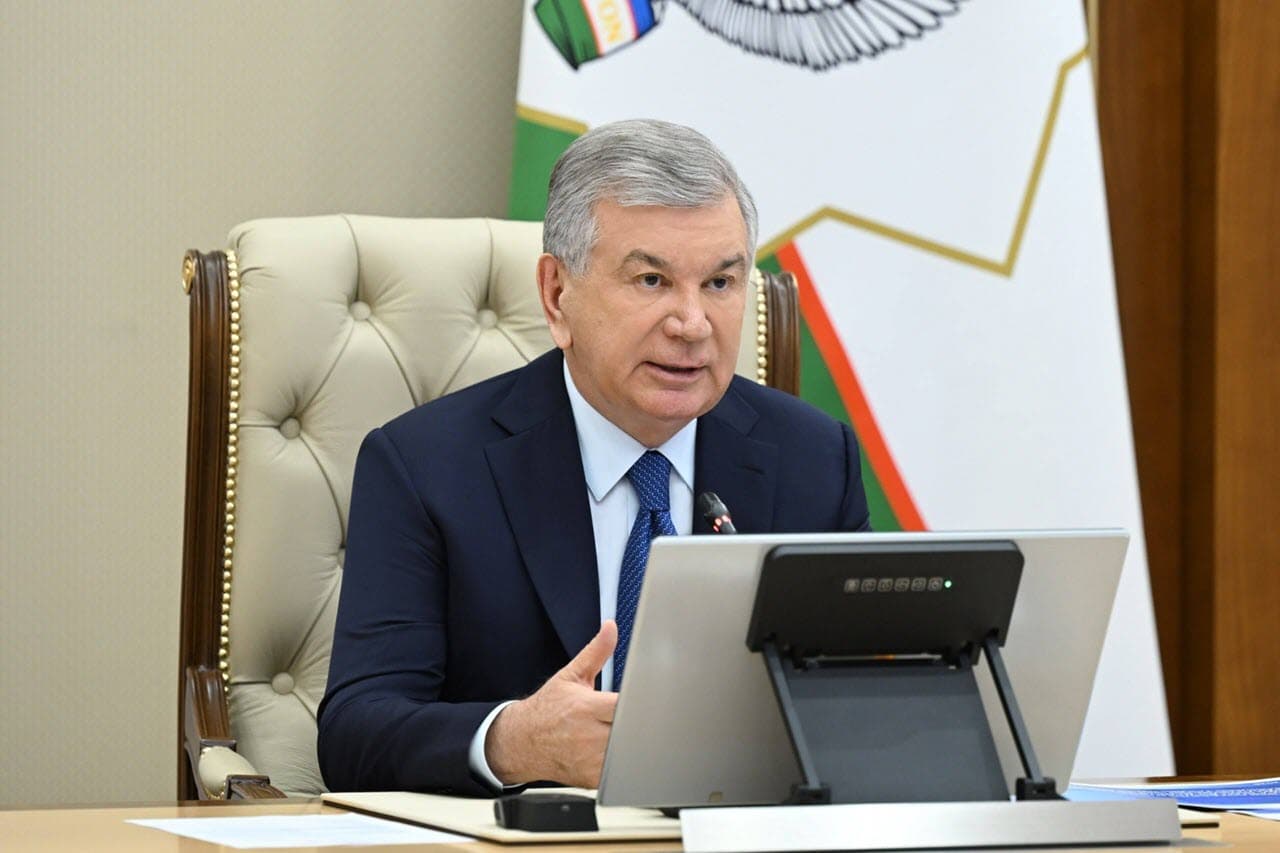 Qurılısta byurokratiyanı qısqartıw hám qadaǵalaw nátiyjeliligin arttırıw máseleleri dodalandı
